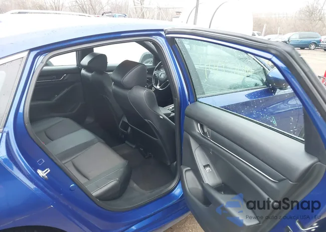 1HGCV1F3XLA037093: 44007694