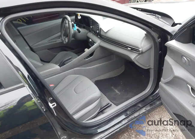 KMHLM4AG0PU580014: 44007710