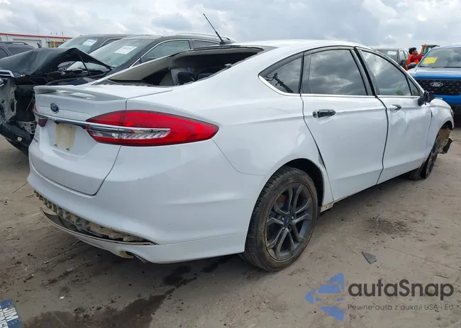 3FA6P0G7XJR272894: 44007723