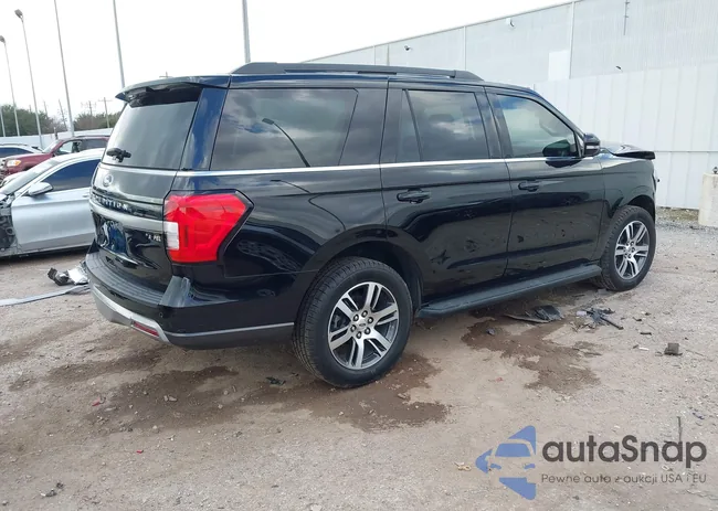 1FMJU1H84REA20837: 44007747