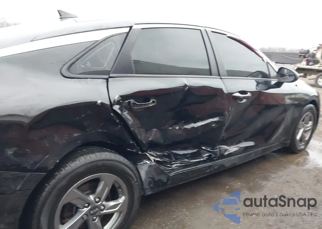 5XXG14J27MG040826: 44007768