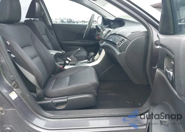 1HGCR2F51EA078954: 44007780