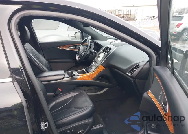 2LMPJ8LR2JBL47964: 44007783