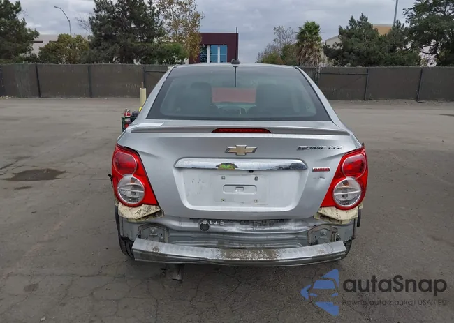 1G1JE5SB5G4161618: 44007888