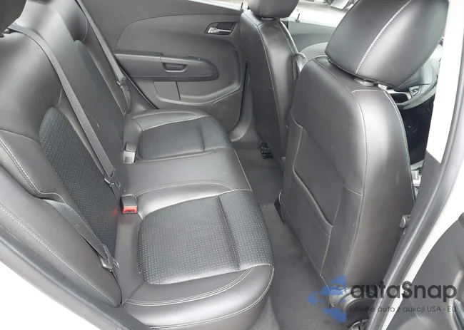 1G1JE5SB5G4161618: 44007888