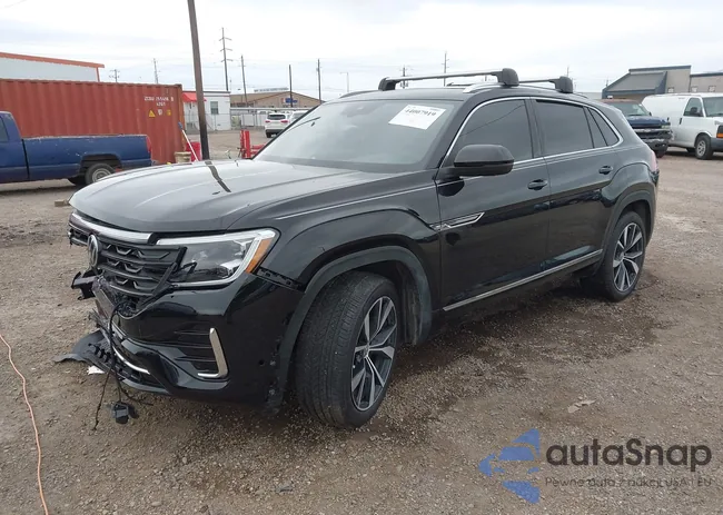 1V2FC2CA6TC209679: 44007919