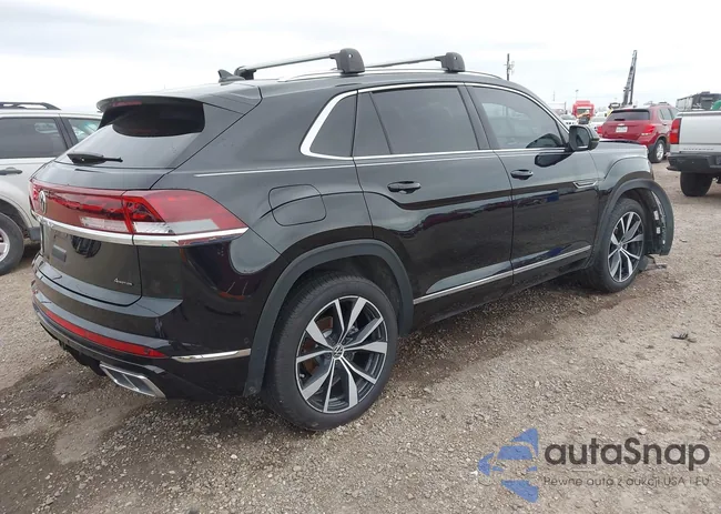 1V2FC2CA6TC209679: 44007919