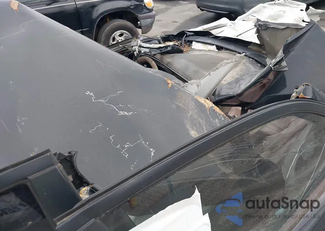 2C3CDXGJ1KH576630: 44007979