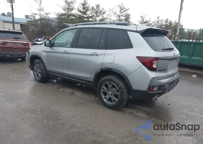 5FNYF8H63RB009055: 44008076