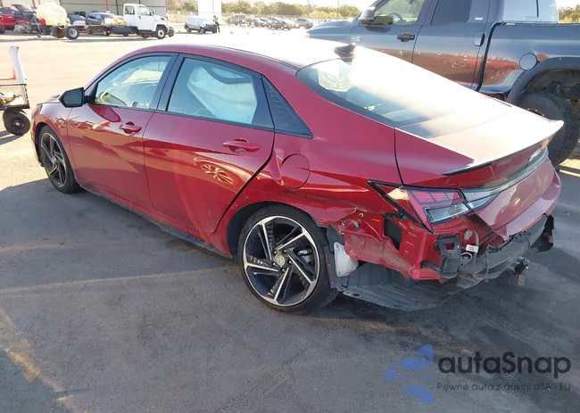 KMHLR4AF6NU289197: 44008088