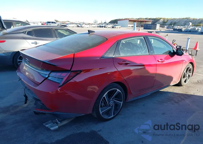 KMHLR4AF6NU289197: 44008088