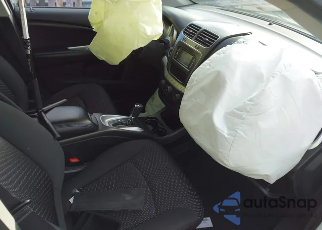 3C4PDCAB6JT166807: 44008094