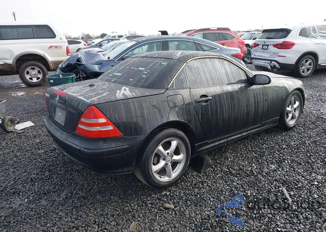 WDBKK65F42F268714: 44008126