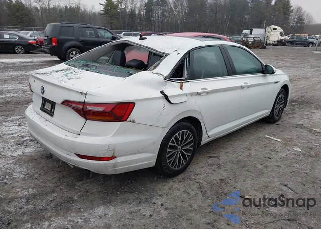 3VWE57BU0KM064617: 44007352