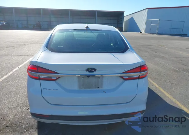 3FA6P0G79HR158122: 44007437