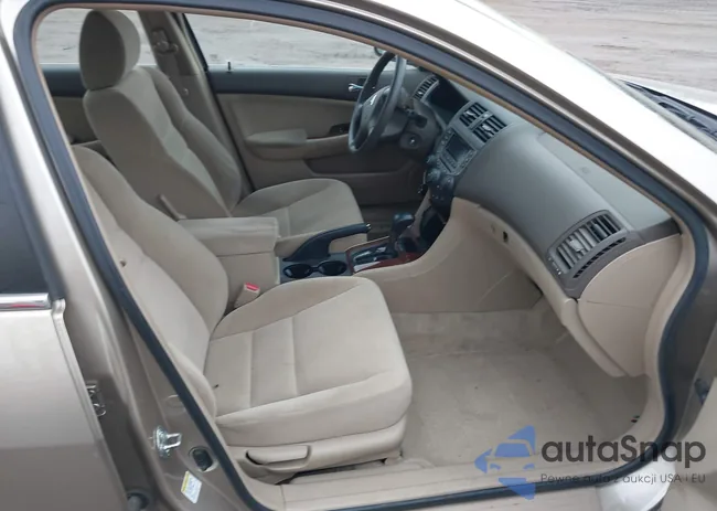 1HGCM56786A121950: 44007462