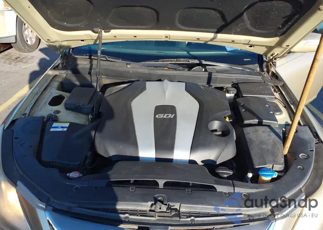 KMHGC4DD3CU178259: 44007543