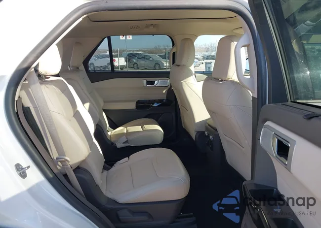 1FM5K8HC9PGA28602: 44007571