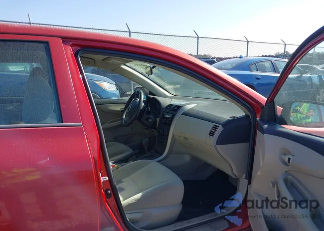 2T1BU4EE2BC585746: 44007584