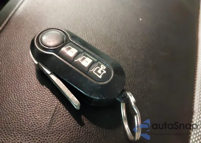 3C6TRVDG1KE531121: 44007593