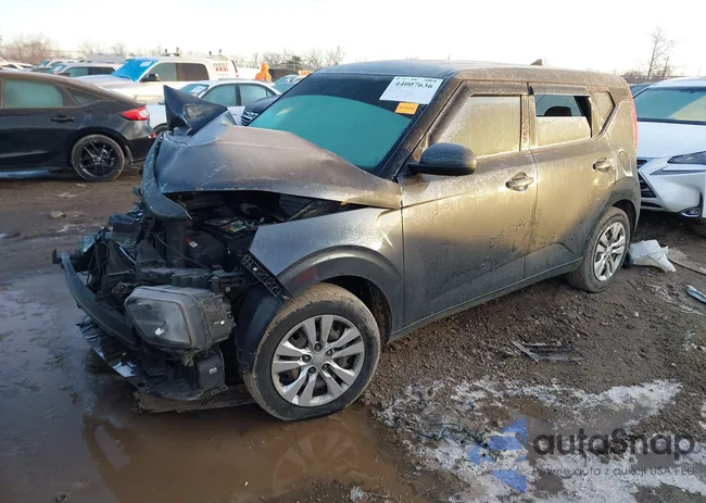 KNDJ23AU8L7071217: 44007636