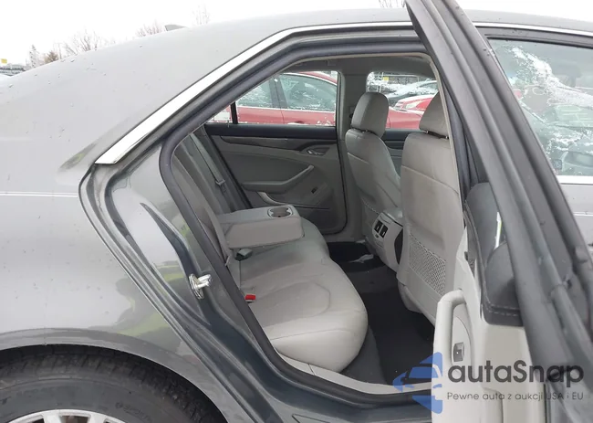 1G6DA5EY7B0144449: 44008656