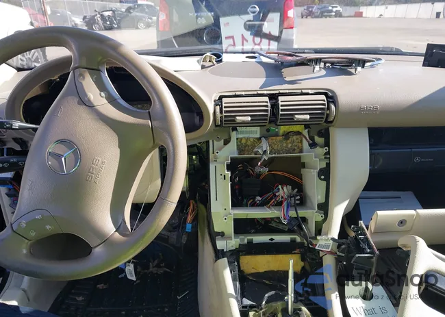 WDBRF92H97F919465: 44008791