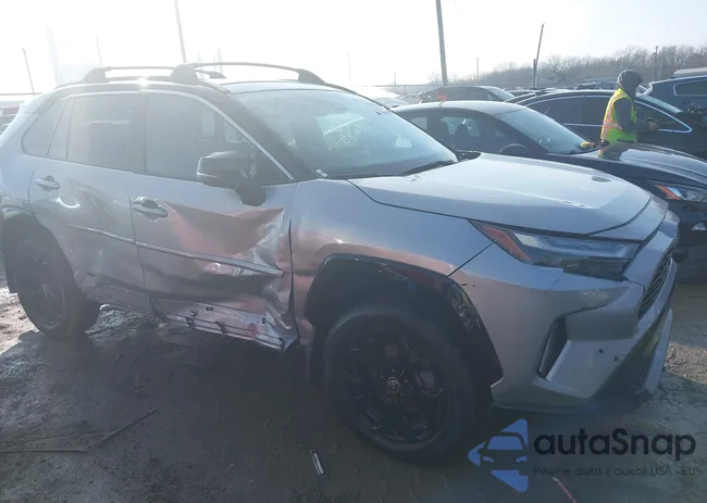 2T3E6RFV6RW053855: 44008799