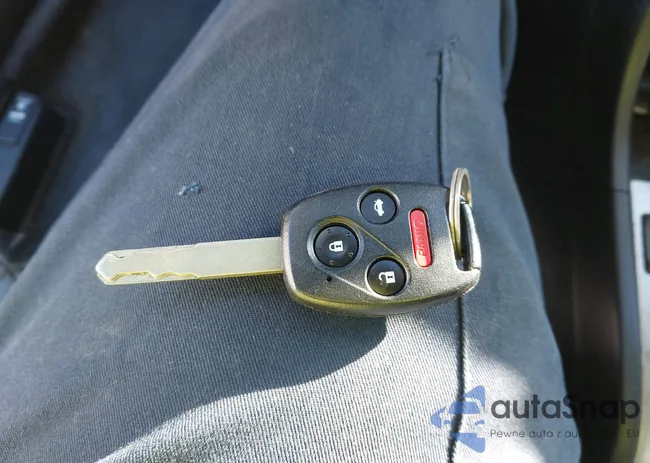 1HGCM66896A058498: 44008875