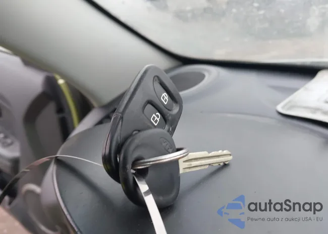 KNDJT2A20A7178328: 44008916