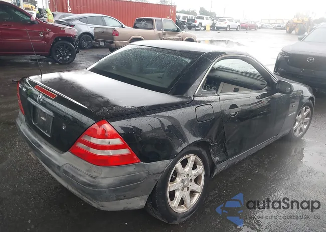 WDBKK47F0XF093743: 44008960