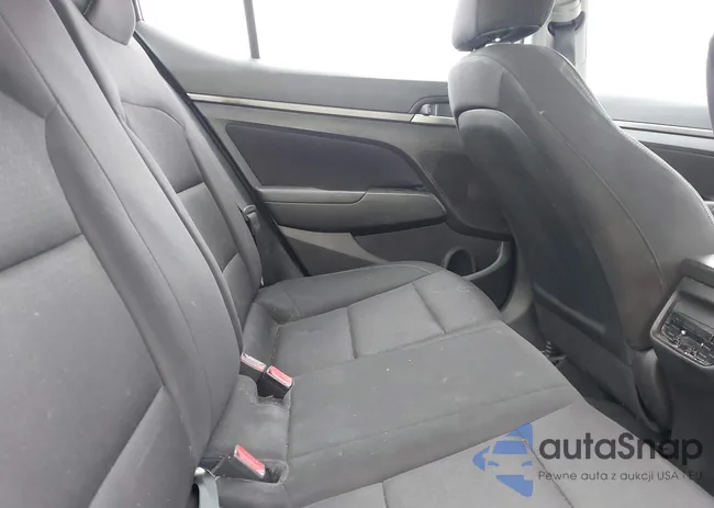 5NPD84LF1JH328498: 44009071