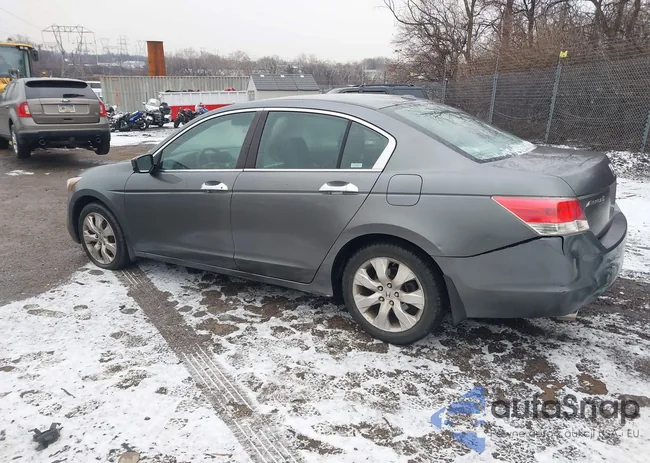 1HGCP36849A012801: 44009084