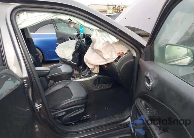 3C4NJDBB3MT601971: 44009158