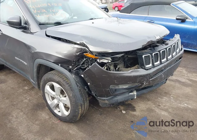 3C4NJDBB3MT601971: 44009158