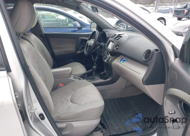 2T3BF4DV6BW097448: 44009177