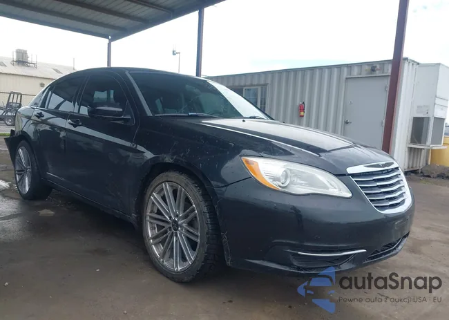 1C3CCBAB7DN686065: 44008346