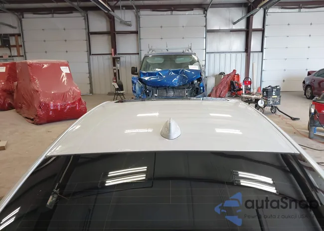 WBA4F7C57HG438076: 44008419