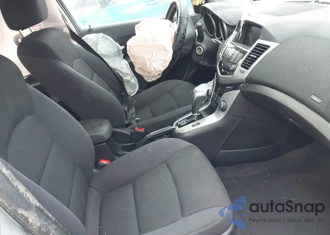 1G1PC5SB3F7207265: 44008457