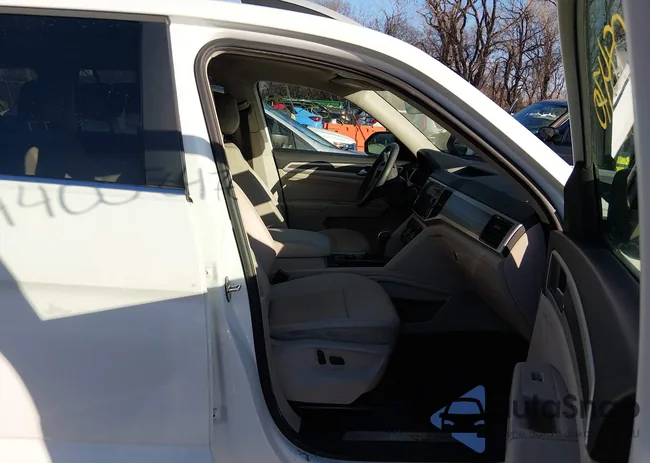 1V2BR2CA9MC575229: 44008470