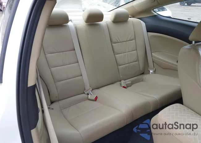 1HGCS1B87BA009504: 44008496