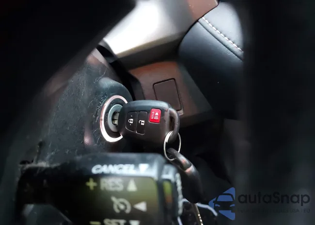 2T3RFREV3DW063304: 44008564