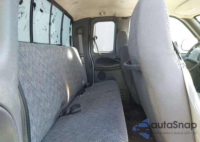 1B7HF13Y3YJ138050: 44008626