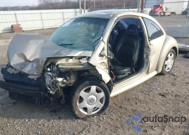 3VWCC21C01M423276: 44009648