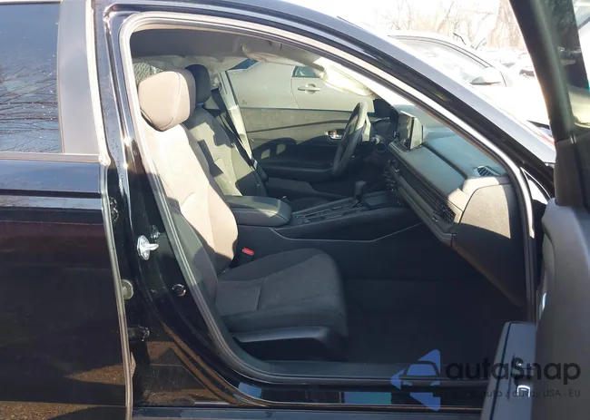 1HGCY1F22SA001556: 44009696