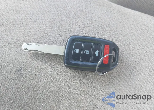 1HGCR2F37DA181194: 44009775