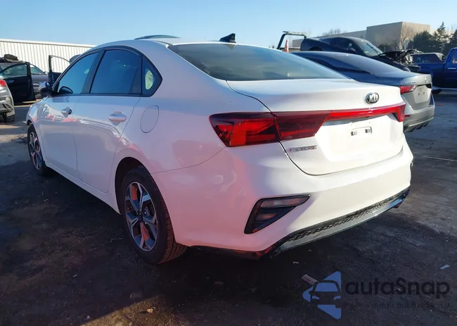 3KPF24AD5ME315256: 44009788