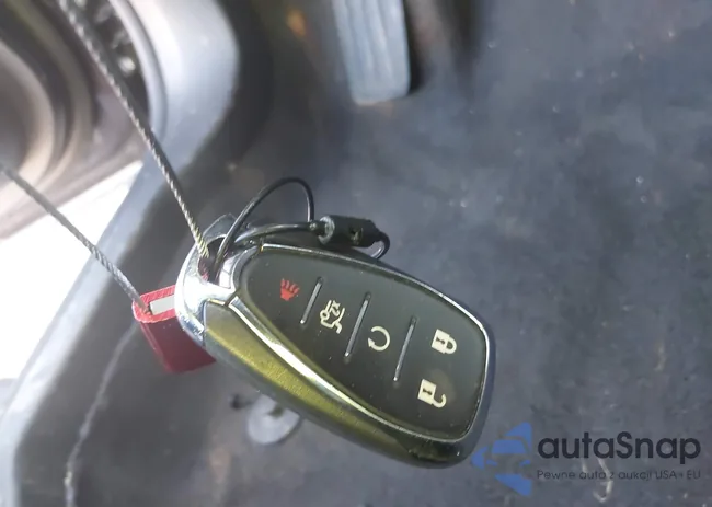 1G1ZD5ST4PF240779: 44009789