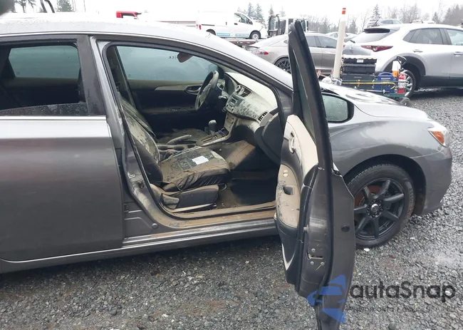 3N1AB7AP0HY292496: 44009875