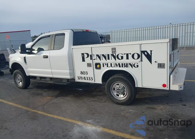 1FD7X2B61KEF97135: 44009935